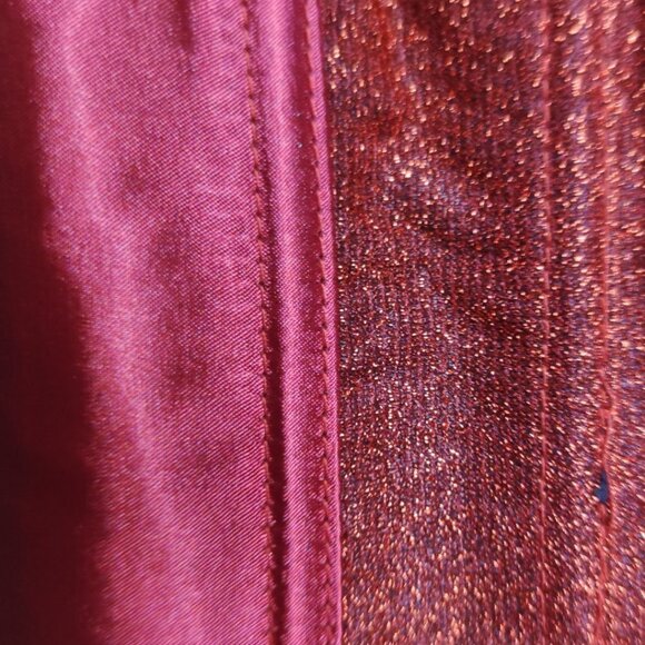 💜 Red Sparkle Underbust Corset and Thong Set - Picture 3 of 10